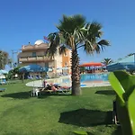 Hotel Ninos On The