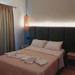 Hotel Ninos On The Rodas