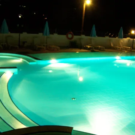 Ninos On The 2* Roda (Corfu)
