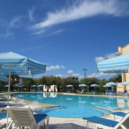 Hotel Ninos On The 2*