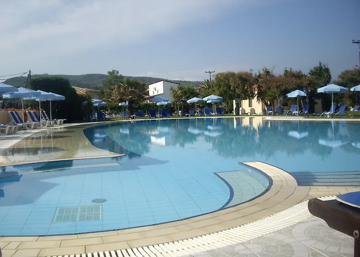 Hotel Ninos On The Roda (Corfu)
