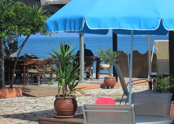 Ninos On The Hotel 2*