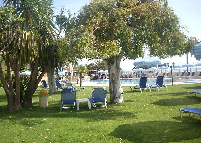 Hotell Ninos On The 2*