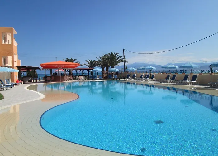 Hotell Ninos On The Roda (Corfu)