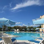 Hotel Ninos On The 2*